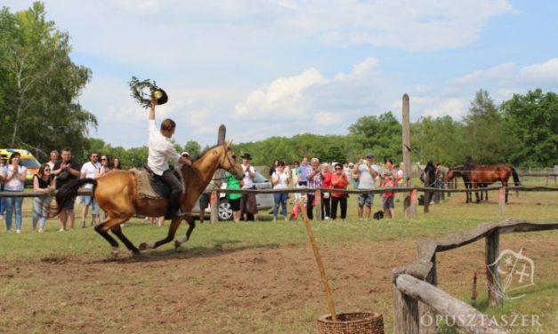 Pünkösd az Ópusztaszeri Nemzeti Történeti Emlékparkban