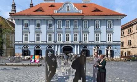 Premiul „Peter Jecza” pentru SCULPTURA ANULUI ne aduce TOGETHER în Piața Unirii din Timișoara