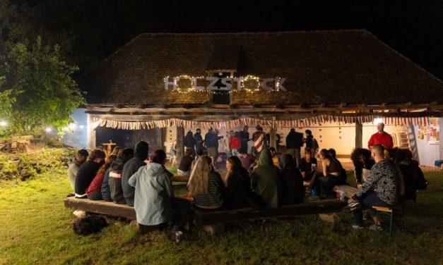 Holzstock Indie Festival: un pol al comunității și al experiențelor împărtășite