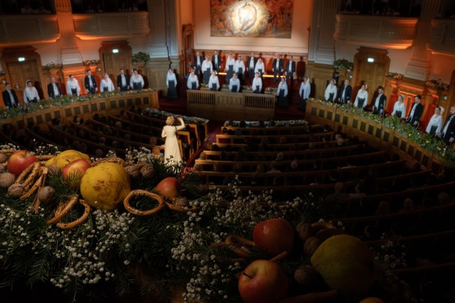 Promoții la biletele spectacolelor „Madrigal de Crăciun” din țară