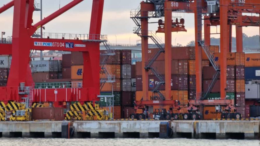 Construcţia portului maritim ungar din Trieste progresează în ritmul planificat