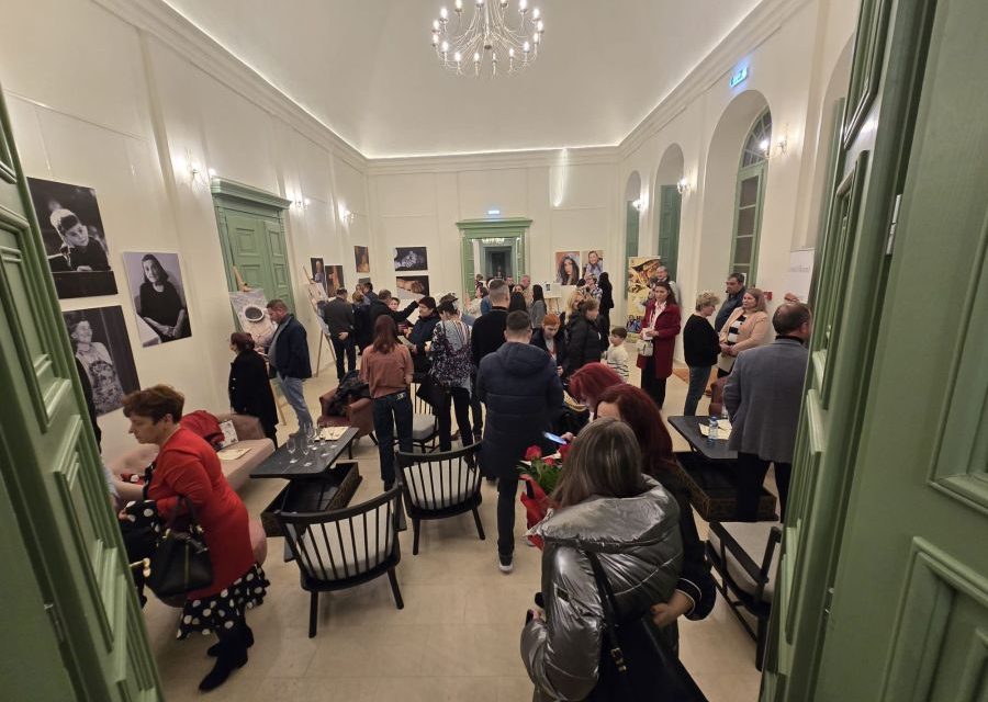 Vernisajul expoziției „Banatul de altădată: gusturi și povești” și lansarea volumului „Păstrătoarea de Tradiții” la Conacul Zăgujeni