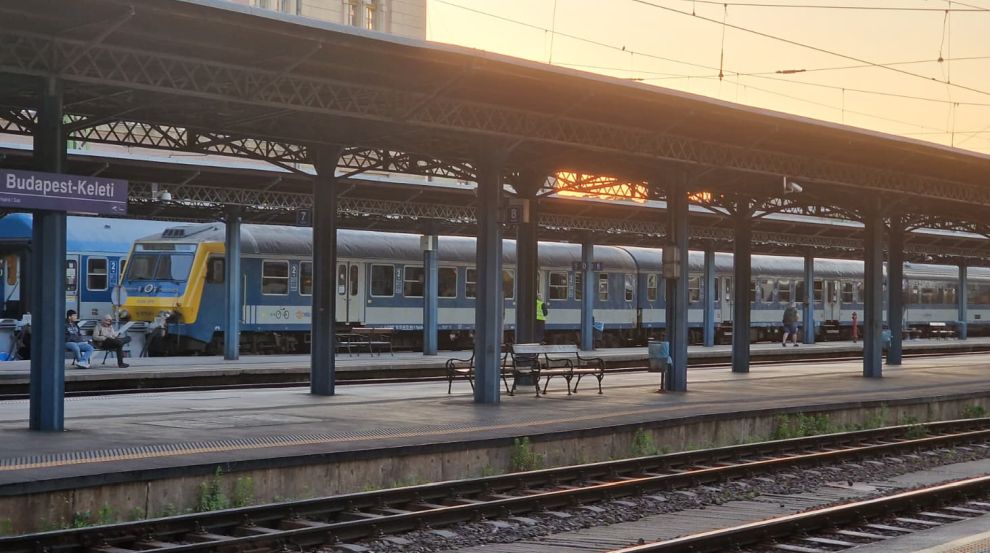 În Ungaria, începând de vineri, se va aplica o reducere de 15% pentru biletele achiziţionate prin aplicaţia MÁVPlusz