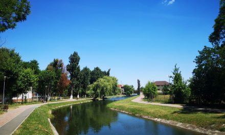 O piațetă modernă, fântâni arteziene și mai mult verde: centrul orașului din Timiș va fi modernizat cu fonduri europene