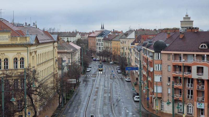 Circulaţia camioanelor va fi interzisă în mai multe localităţi din Ungaria