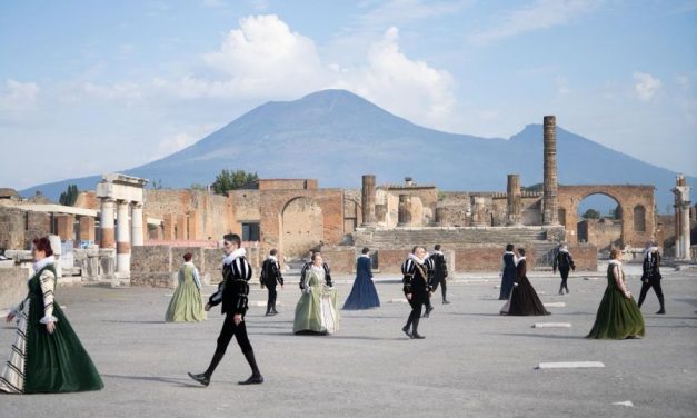 De la Pompei la Bologna, Italia aplaudă Madrigalul