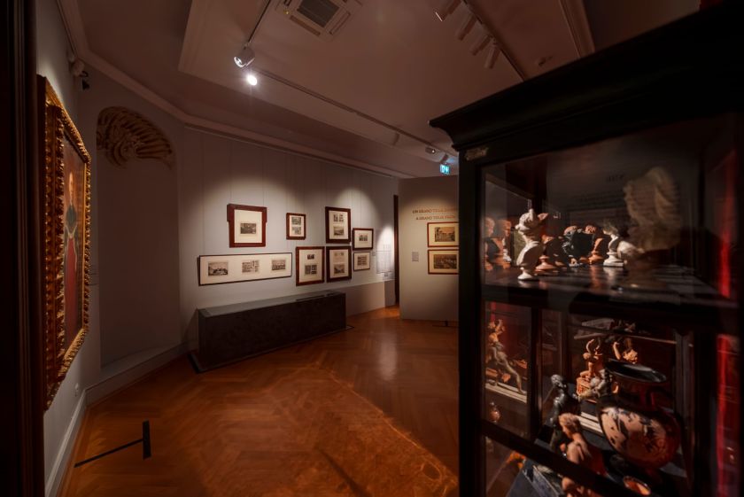 Tur virtual pentru expoziția „Fragilitatea Eternului. De la Pompei la Grand Tour până astăzi” – o alternativă de vizitare în perioada Sărbătorilor Pascale