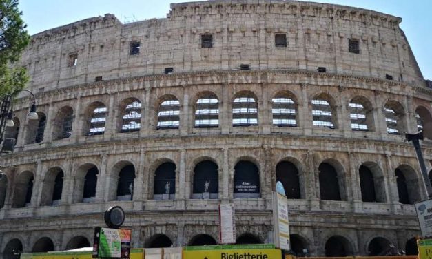 Colosseumul din Roma își redeschide porțile pentru vizitele de noapte