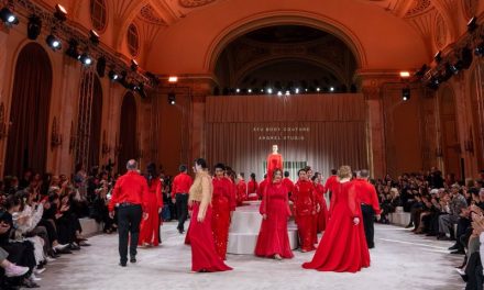 Corul Madrigal, moment de senzație la Mercedes-Benz Bucharest Fashion Week 2026